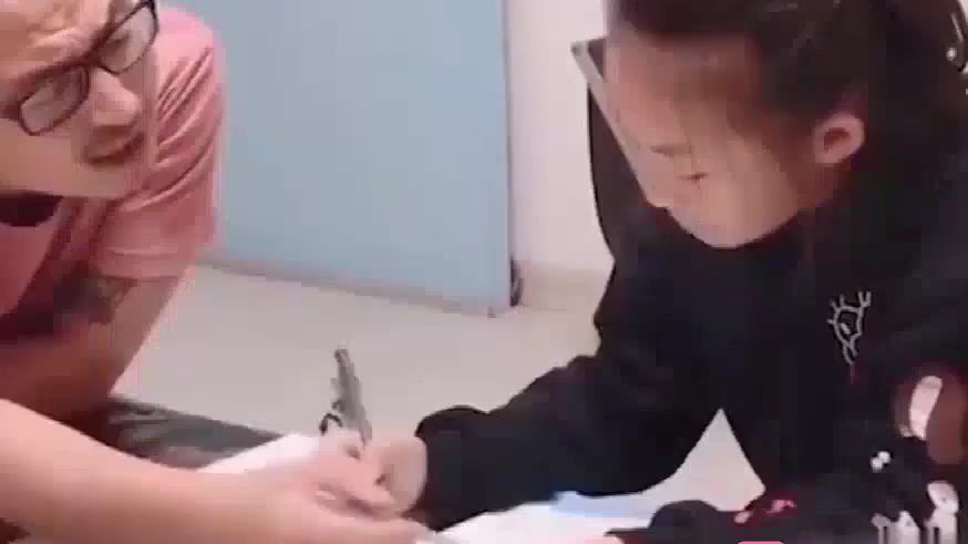 暑假看我小侄女写作业,气的那个月来了两次大姨妈。。。。